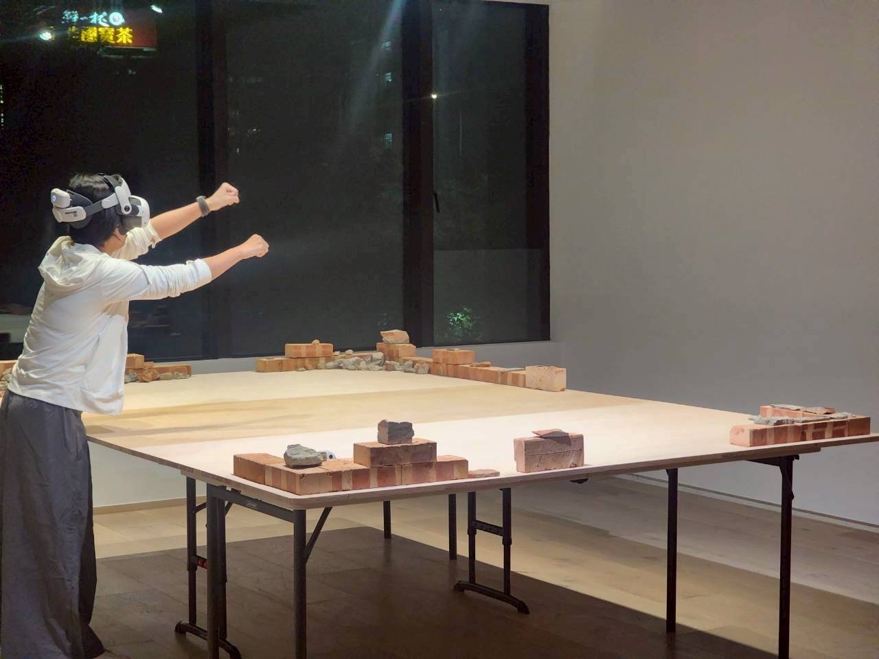 City of Apparition - image 6